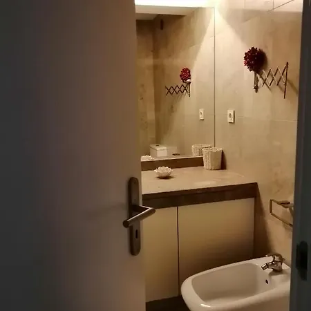 The At The Center With Pool Apartment Lisbon